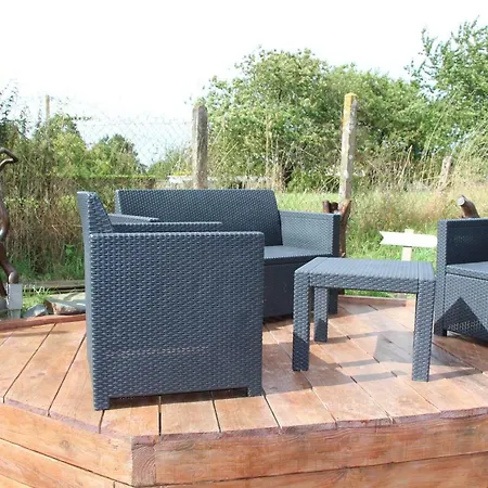 Cute Family Mont Saint Michel *